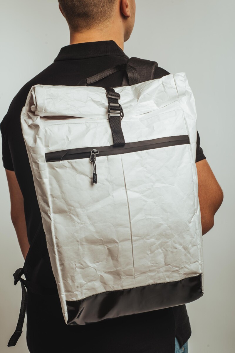 Рюкзак белый, материал- тайвек, изображение № 4