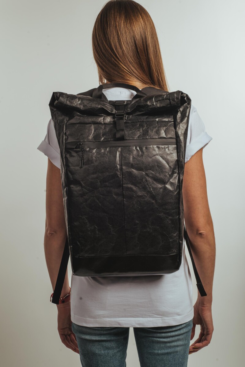 Рюкзак чорний, матеріал - тайвек, зображення № 3