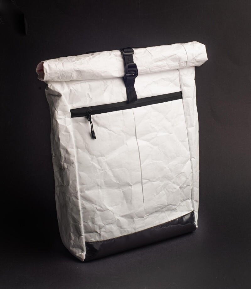 Рюкзак белый, материал- тайвек, изображение №